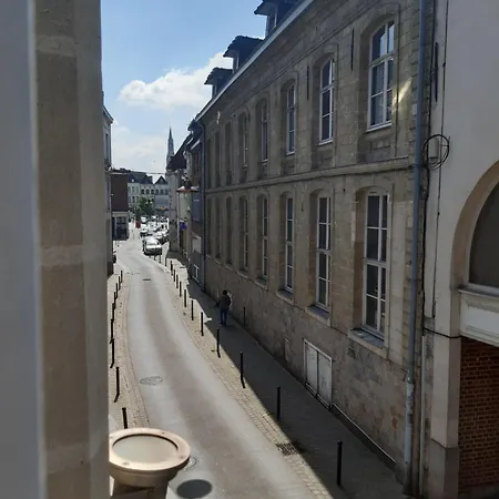 Spacieux Et Cosy Duplex Centre Historique - 2 Chambres - Transport Facile Valenciennes Exterior photo